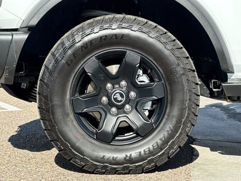 New 2025 Ford Bronco Big Bend w/ Black Diamond Package AWD/4WD image 32