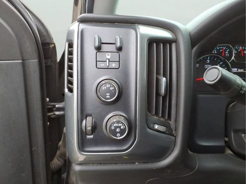 Used 2015 Chevrolet Silverado 2500 LT w/ LT Convenience Package AWD/4WD image 16