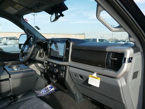 New 2026 Ford F250 XLT w/ XLT Premium Package image 10