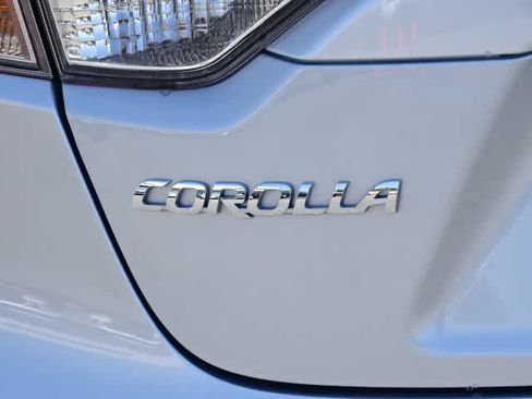 Used 2023 Toyota Corolla LE FWD image 10