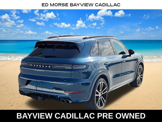 Used 2024 Porsche Cayenne S AWD/4WD image 5