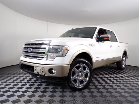 Used 2014 Ford F150 King Ranch w/ King Ranch Luxury Package AWD/4WD image 2