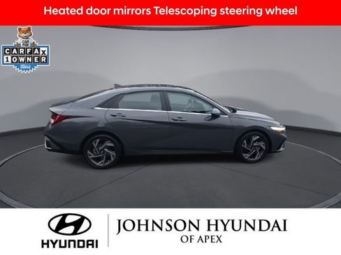 Certified 2024 Hyundai Elantra Limited image 9