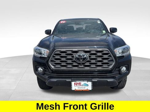Used 2023 Toyota Tacoma TRD Off-Road w/ TRD Premium Off Road Package AWD/4WD image 9