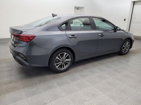 Used 2023 Kia Forte LXS FWD image 10