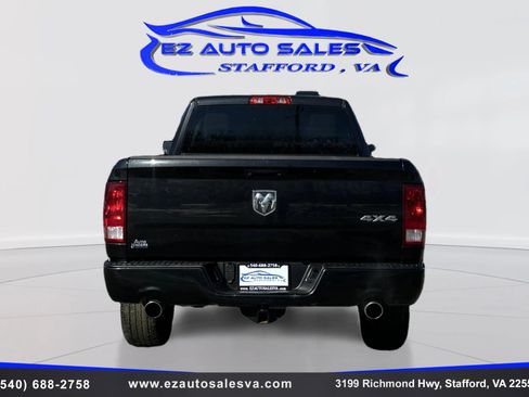 Used 2017 RAM 1500 Express image 6