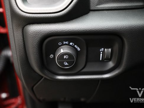 New 2026 RAM 3500 Tradesman AWD/4WD image 16