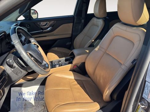 Used 2021 Lincoln Corsair Reserve AWD/4WD image 39