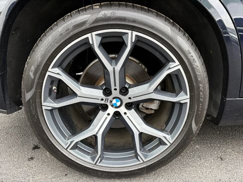 Used 2019 BMW X5 xDrive50i w/ M Sport Package AWD/4WD image 26