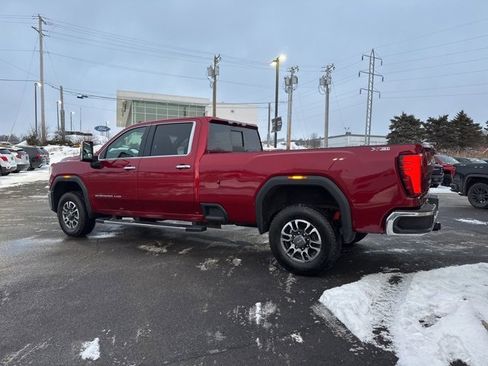 Used 2025 GMC Sierra 2500 SLT w/ SLT Premium Package image 4