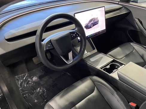 Used 2024 Tesla Model 3 image 10