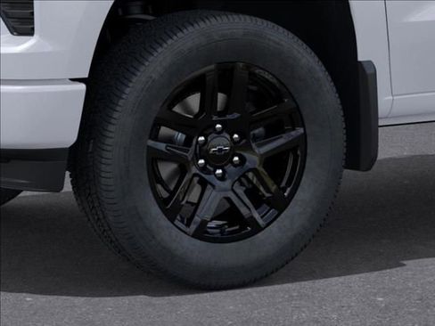New 2026 Chevrolet Silverado 1500 Custom RWD image 9