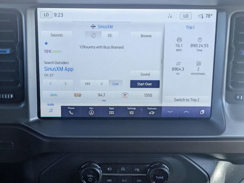 Used 2022 Ford Bronco Outer Banks AWD/4WD image 18