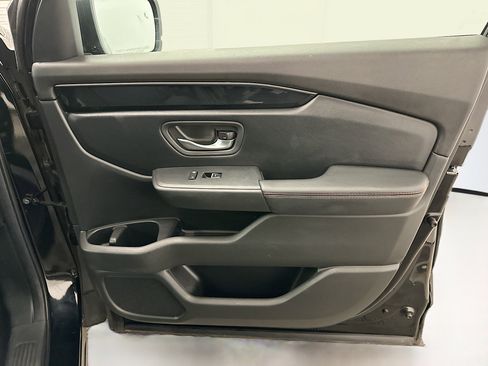 Used 2024 Honda Pilot TrailSport image 35