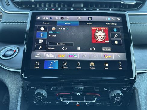 New 2025 Jeep Grand Cherokee Limited image 6