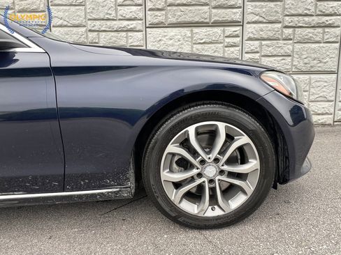 Used 2016 Mercedes-Benz C 300 4MATIC Sedan image 11