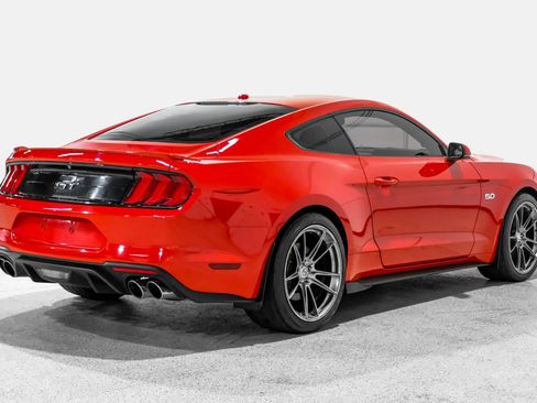 Used 2018 Ford Mustang GT Premium RWD image 6