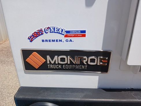 Used 2023 Ford F250 XL w/ XL Driver Assist Package AWD/4WD image 7