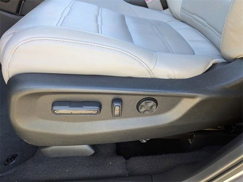 Used 2017 Honda CR-V EX-L image 22