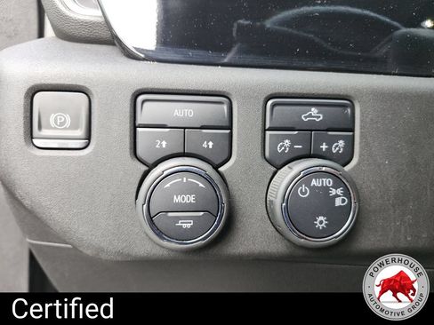 Used 2023 Chevrolet Silverado 1500 LT AWD/4WD image 30