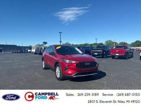 Certified 2023 Ford Escape Active w/ Tech Pack #1 AWD/4WD image 1