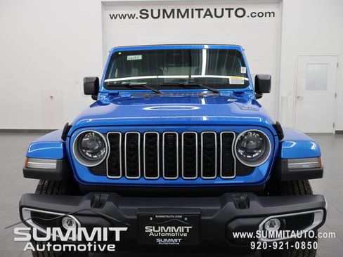 New 2026 Jeep Wrangler Sahara image 24