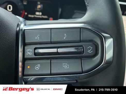 Certified 2025 GMC Acadia Elevation image 39