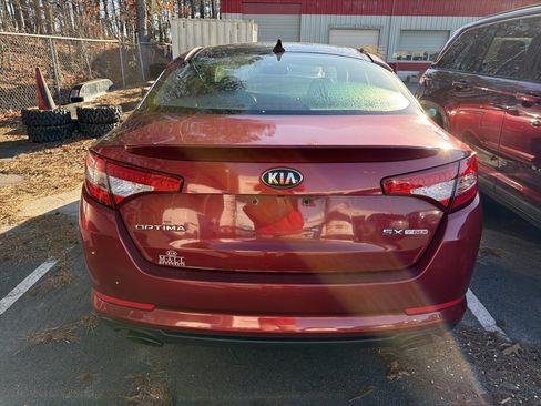 Used 2013 Kia Optima SX w/ Premium Touring Pkg image 4