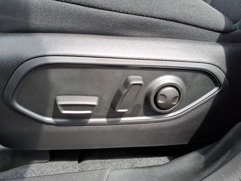 New 2026 Jeep Cherokee Laredo AWD/4WD image 12