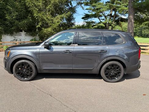 Used 2022 Kia Telluride EX w/ EX Premium Package AWD/4WD image 4