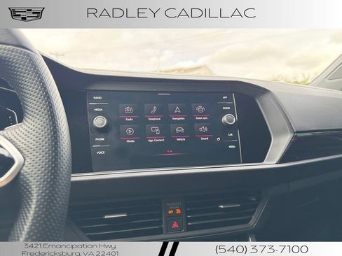 Used 2024 Volkswagen Jetta GLI Autobahn FWD image 8