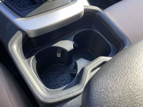 Used 2019 Toyota RAV4 XLE image 21