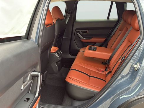 New 2026 MAZDA CX-50 Meridian Edition w/ Weather Package image 16