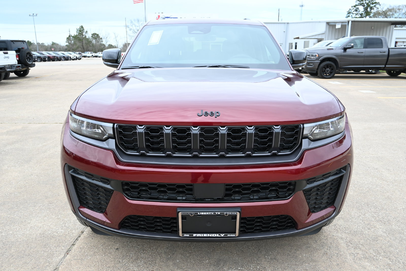 New 2026 Jeep Grand Cherokee Altitude AWD/4WD image 5