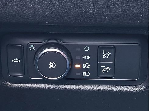 New 2025 Ford Ranger XLT w/ FX4 Off-Road Package image 17