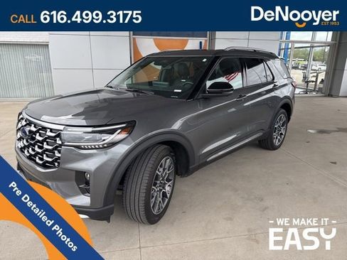 Used 2025 Ford Explorer Platinum w/ Ultimate Package AWD/4WD image 1