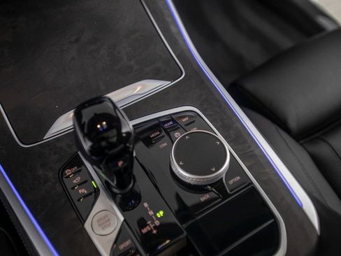 Used 2022 BMW X5 sDrive40i w/ M Sport Package image 33