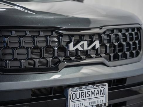 Used 2024 Kia Telluride EX X-Line AWD/4WD image 11