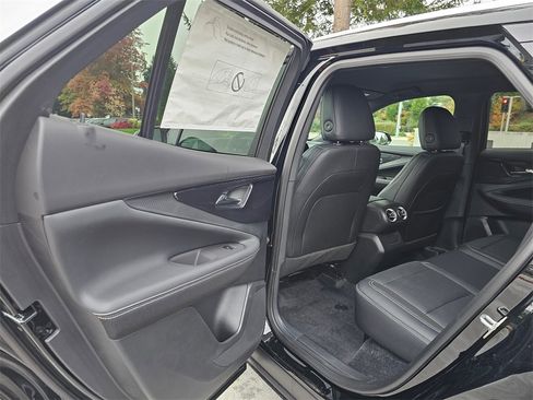 New 2026 Chevrolet Blazer EV LT image 17