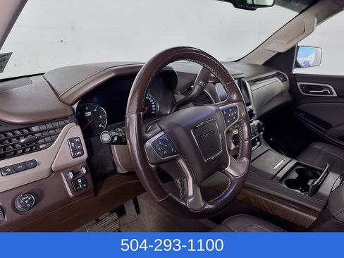 Used 2018 GMC Yukon XL Denali w/ Open Road Package image 9