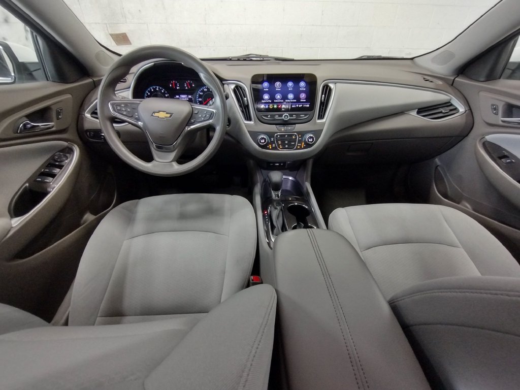 Used 2024 Chevrolet Malibu LT FWD image 37