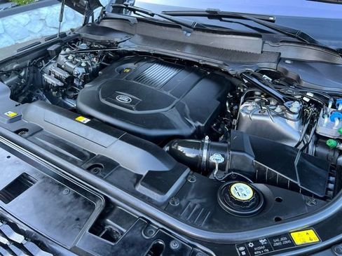 Used 2017 Land Rover Range Rover Sport HSE AWD/4WD image 36