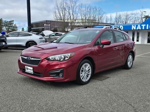 Used 2018 Subaru Impreza 2.0i Premium image 1
