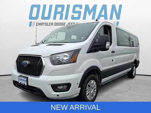 Used 2024 Ford Transit 350 XLT image 3
