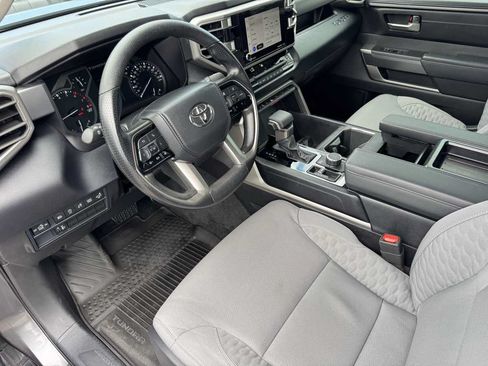 Used 2024 Toyota Tundra SR5 w/ SR5 Convenience Package AWD/4WD image 15
