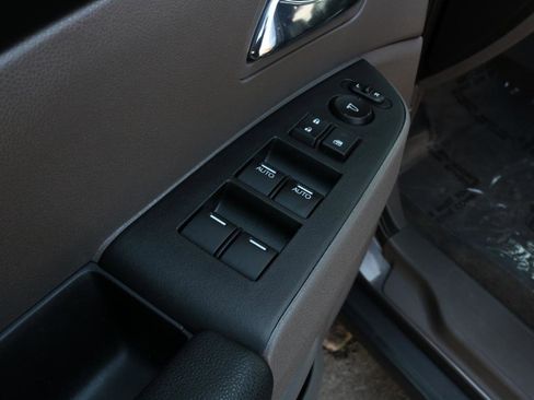Used 2016 Honda Odyssey EX-L image 17