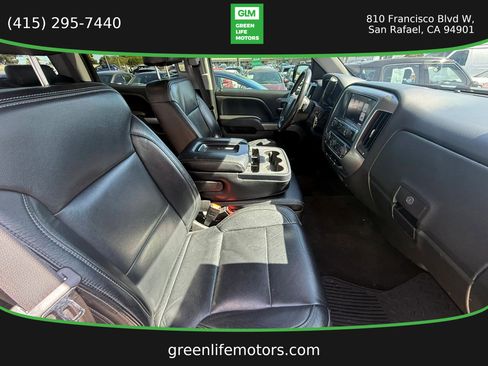 Used 2017 Chevrolet Silverado 1500 LT w/ LT Eassist Package AWD/4WD image 19
