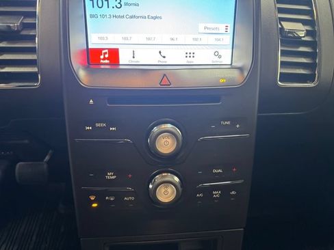 Used 2019 Ford Flex SEL AWD/4WD image 3