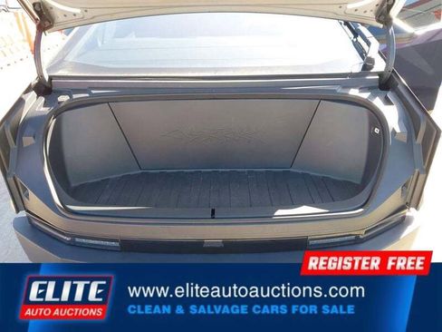 Used 2024 Tesla Cybertruck AWD Crew Cab image 20