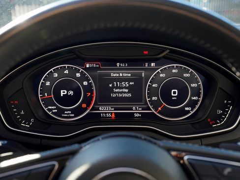 Used 2017 Audi A4 2.0T Premium Plus w/ Premium Plus Package image 3